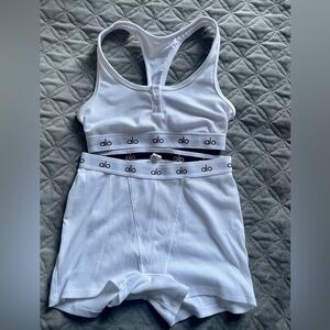 ALO Yoga White Ribbed Lounge/Sleep Set